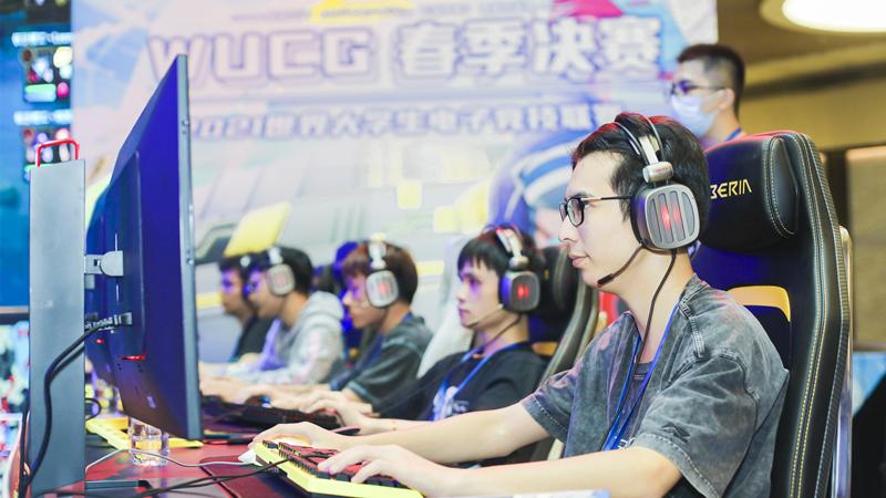 西伯利亚耳机:专业电竞音频设备,解决长时间游戏舒适与精准定位难题